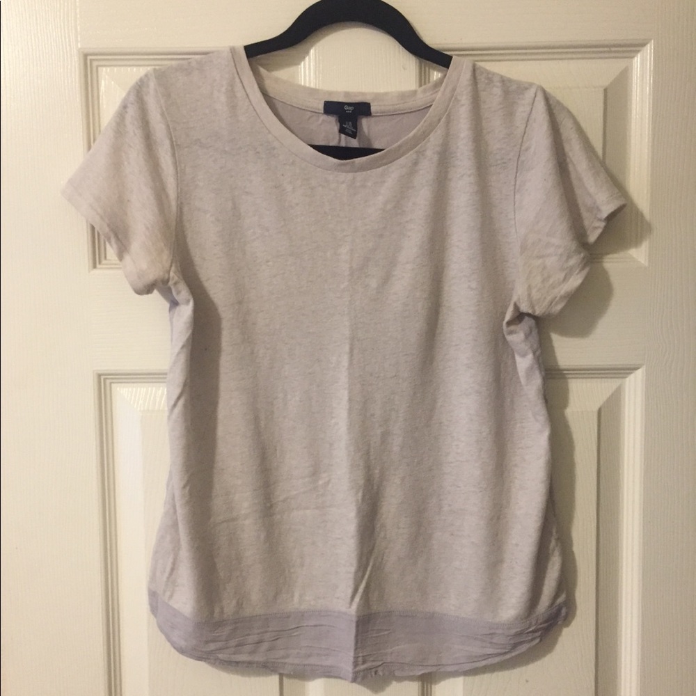 Basic grey tee